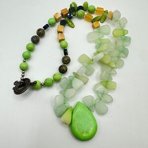 19" dyed howlite, non-dyed‎ stone, glass and sterling silver toggle necklace!